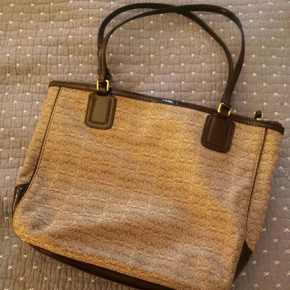 Coach Signature Tote